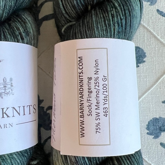 Green Yarn - Picture 2 of 2